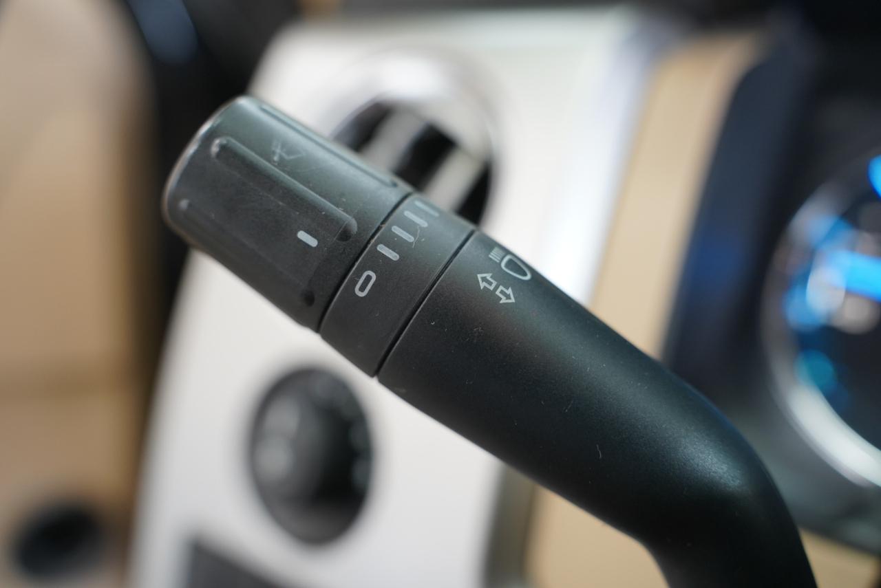 Ford F-150 2WD SuperCrew 145" Platinum 2013