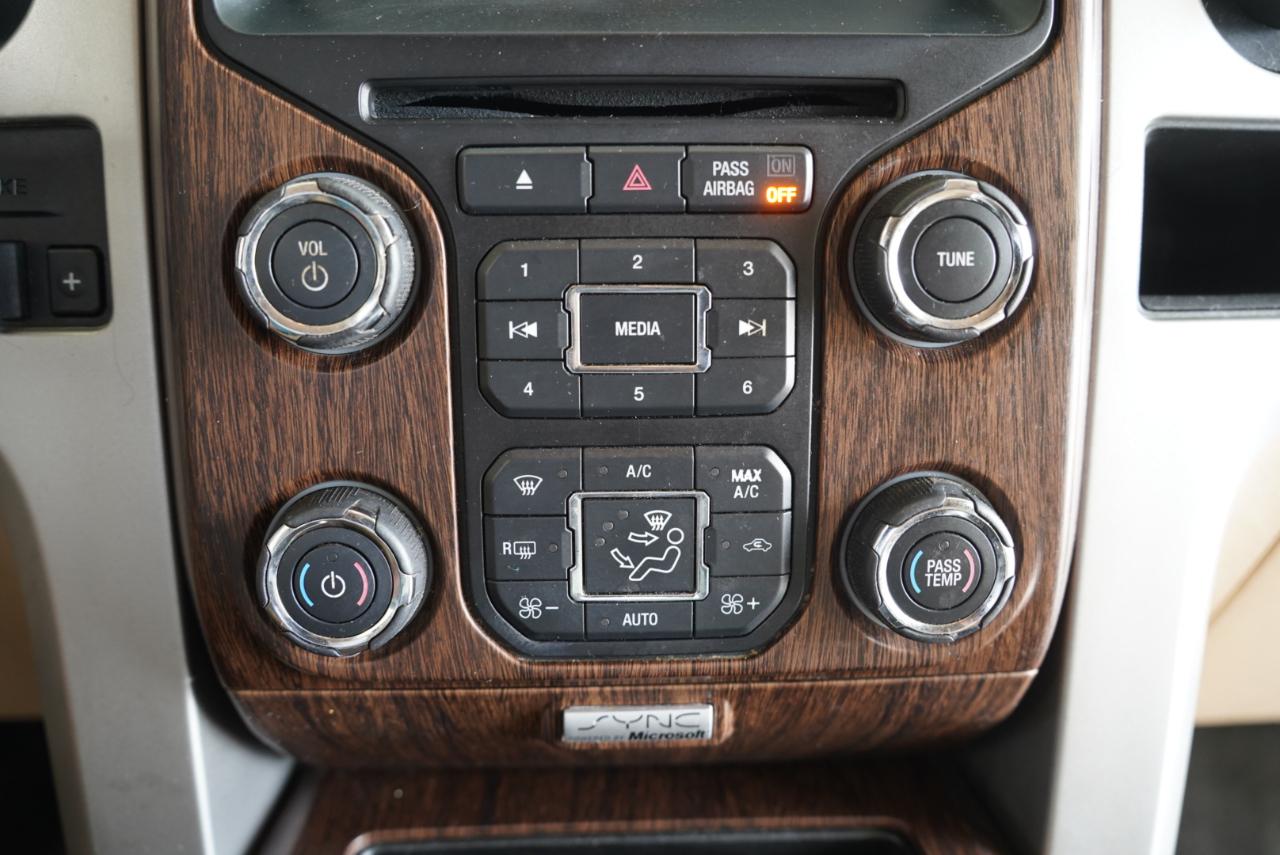 Ford F-150 2WD SuperCrew 145" Platinum 2013