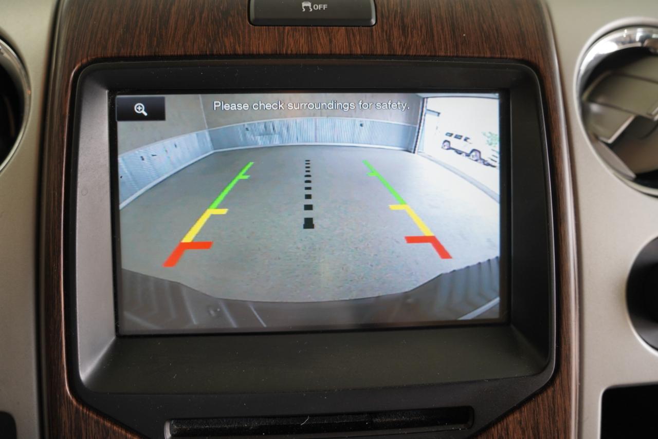 Ford F-150 2WD SuperCrew 145" Platinum 2013