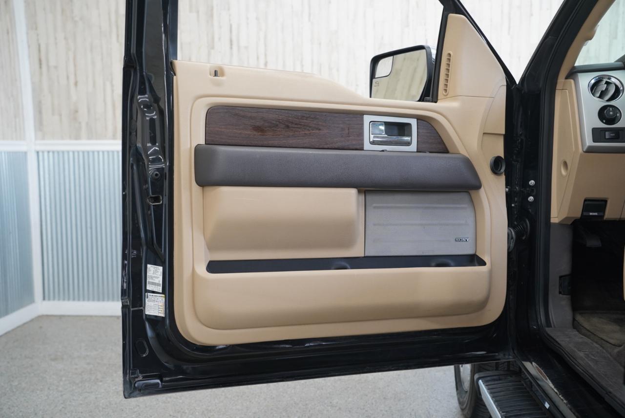 Ford F-150 2WD SuperCrew 145" Platinum 2013