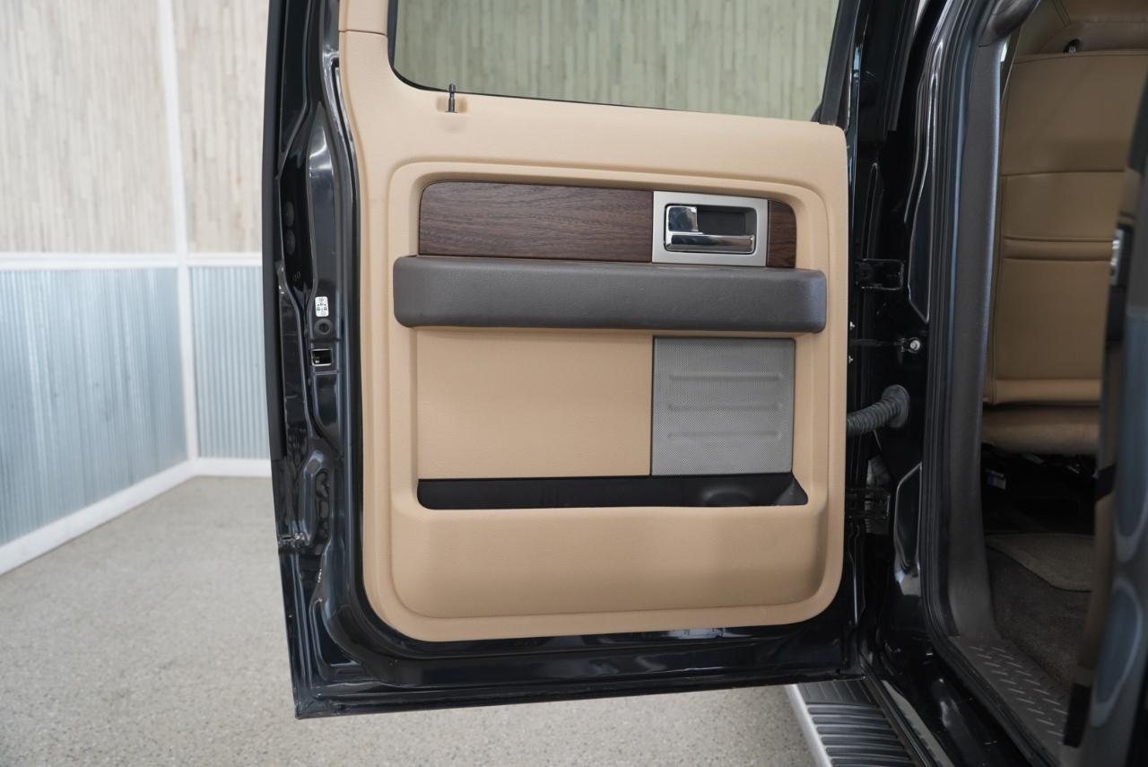 Ford F-150 2WD SuperCrew 145" Platinum 2013