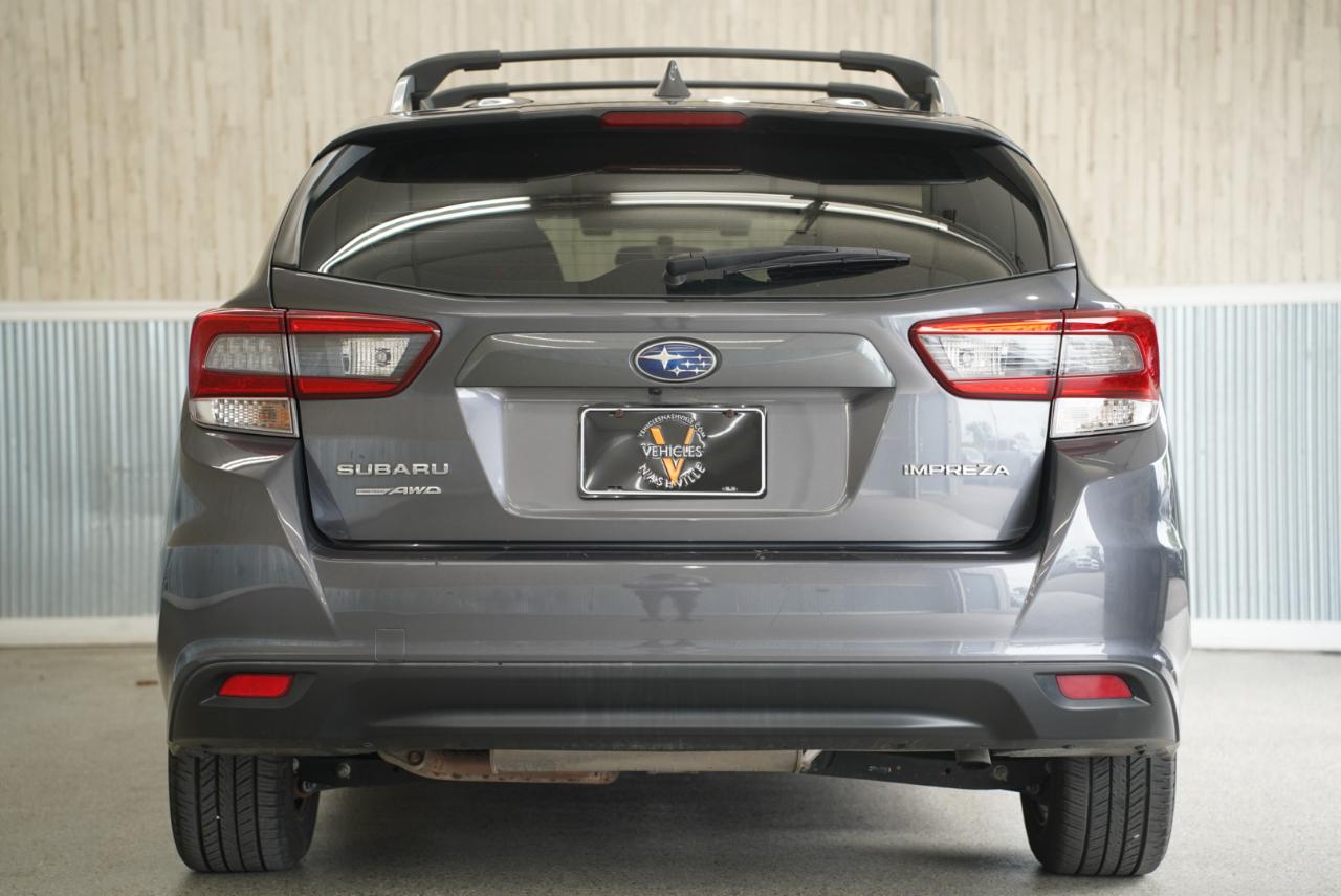 Subaru Impreza Premium 5-door CVT 2022