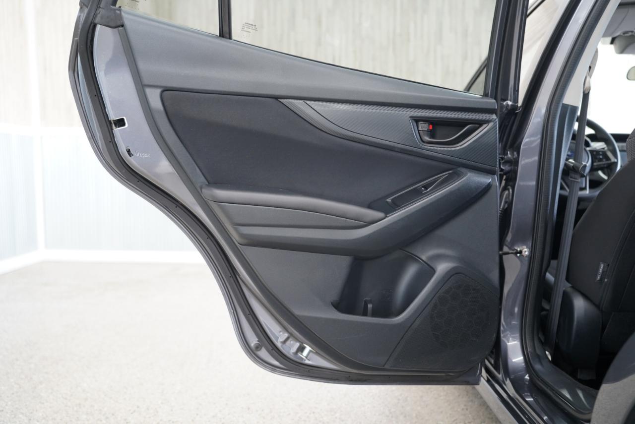 Subaru Impreza Premium 5-door CVT 2022