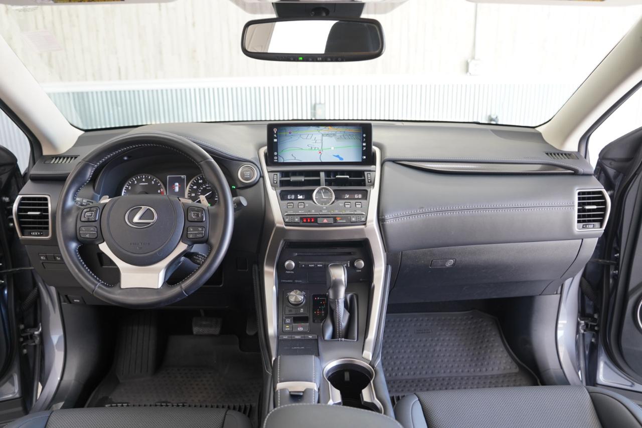 Lexus NX NX 300 FWD 2021