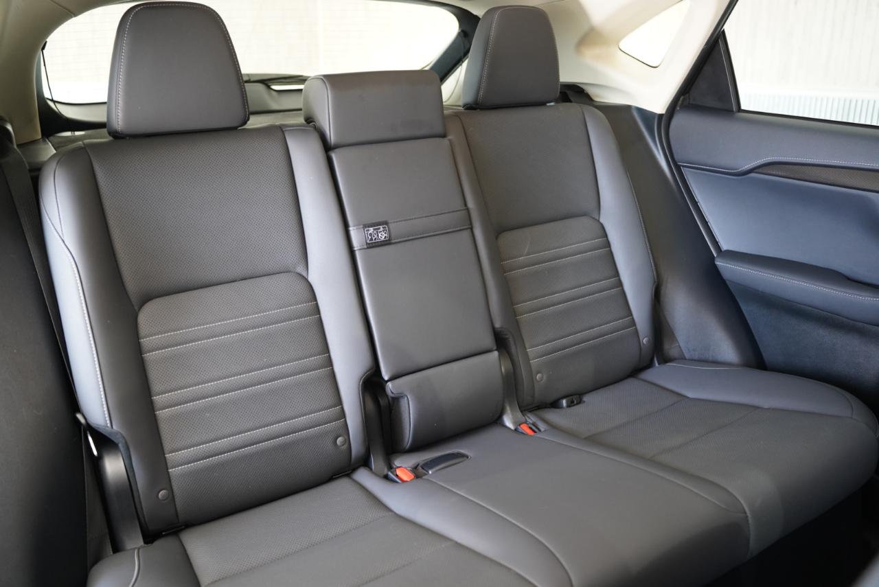 Lexus NX NX 300 FWD 2021