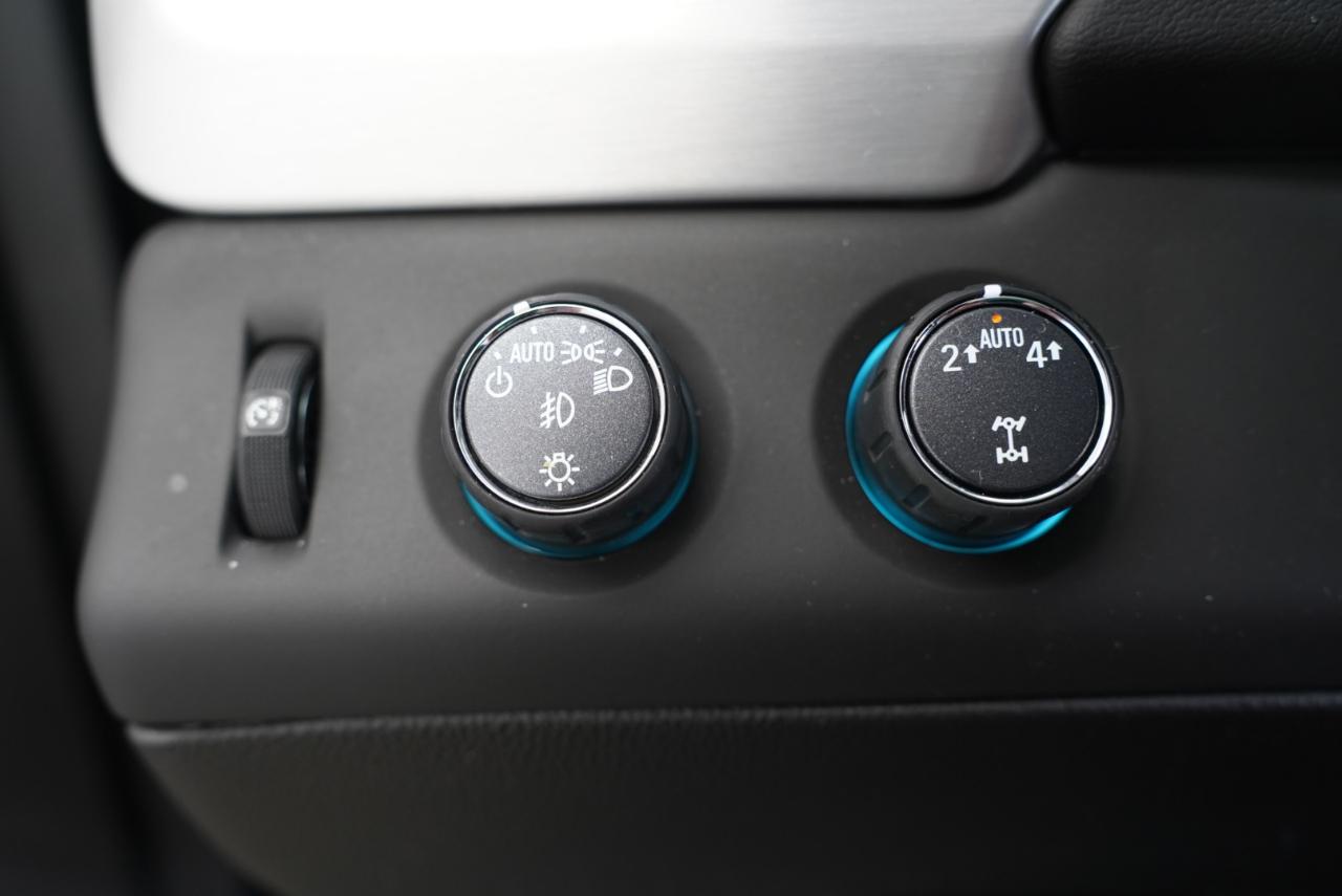 GMC Yukon 4WD 4dr SLT 2020