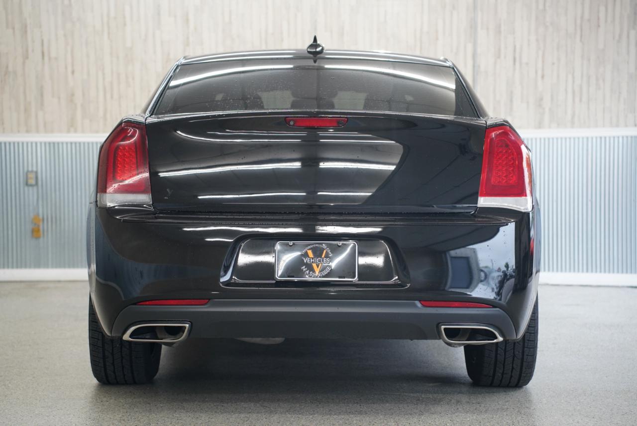 Chrysler 300 300S AWD 2019