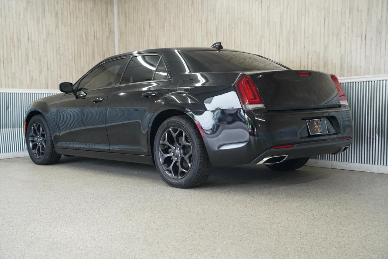 Chrysler 300 300S AWD 2019