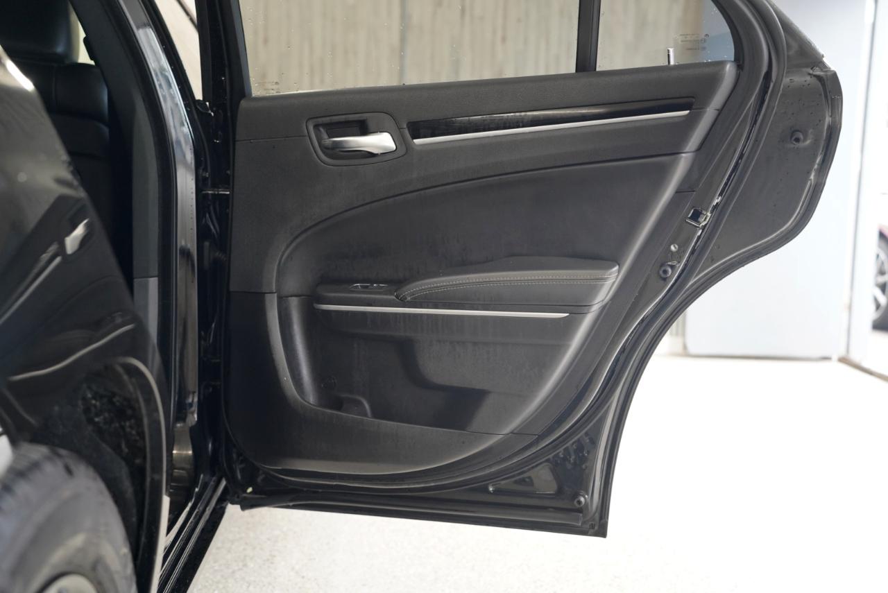 Chrysler 300 300S AWD 2019