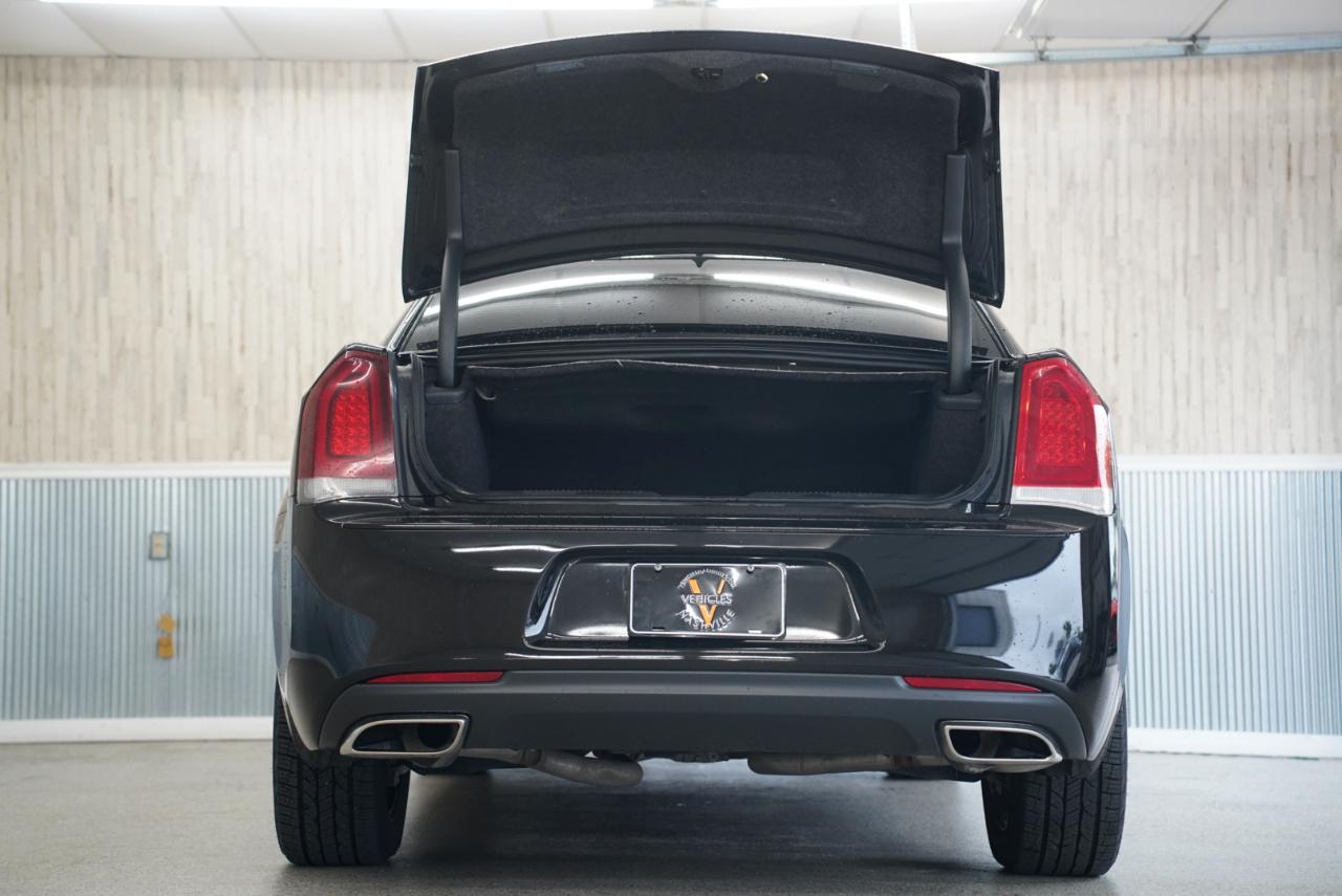 Chrysler 300 300S AWD 2019