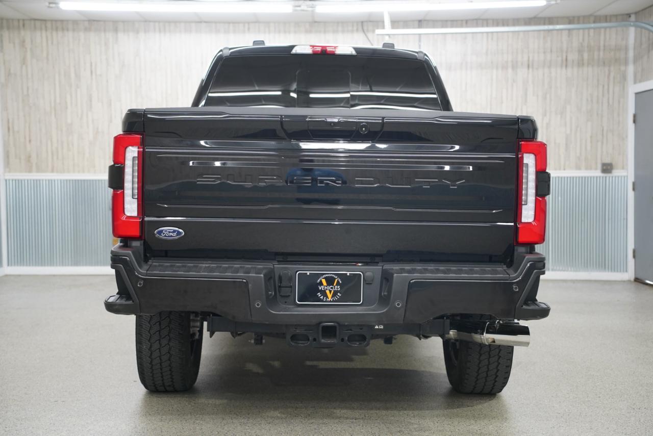 Ford Super Duty F-250 SRW King Ranch 4WD Crew Cab 8' Box 2025