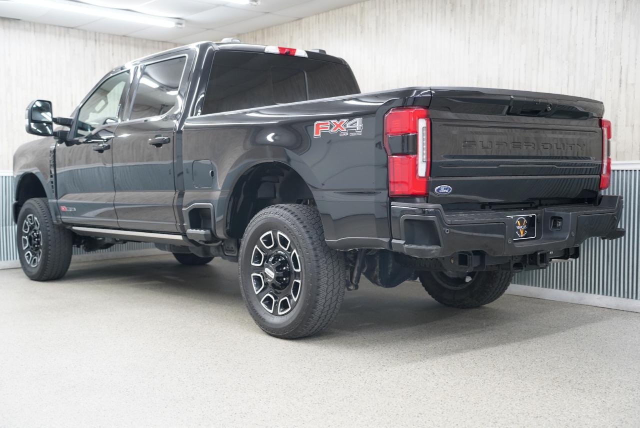 Ford Super Duty F-250 SRW King Ranch 4WD Crew Cab 8' Box 2025