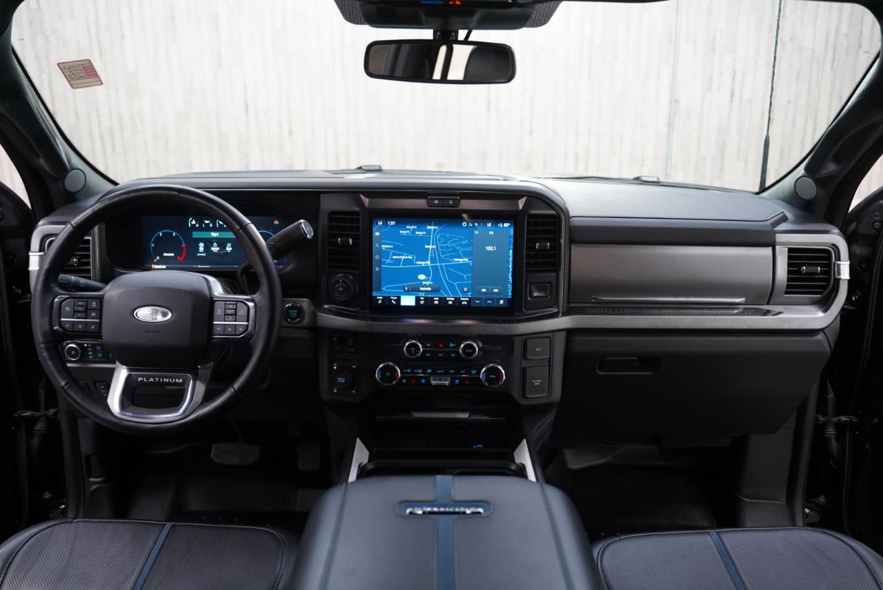 Ford Super Duty F-250 SRW King Ranch 4WD Crew Cab 8' Box 2025