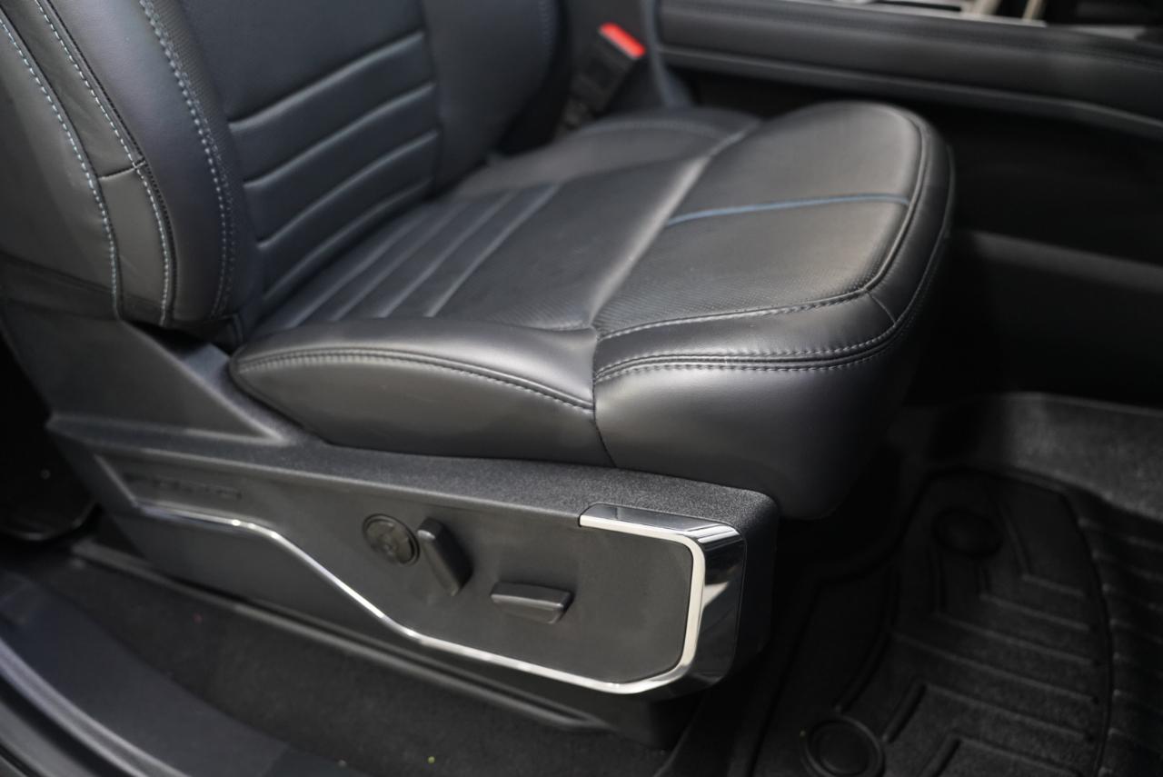 Ford Super Duty F-250 SRW King Ranch 4WD Crew Cab 8' Box 2025