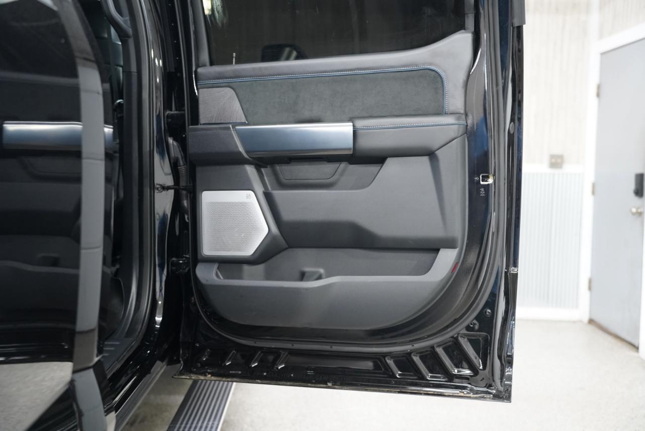 Ford Super Duty F-250 SRW King Ranch 4WD Crew Cab 8' Box 2025