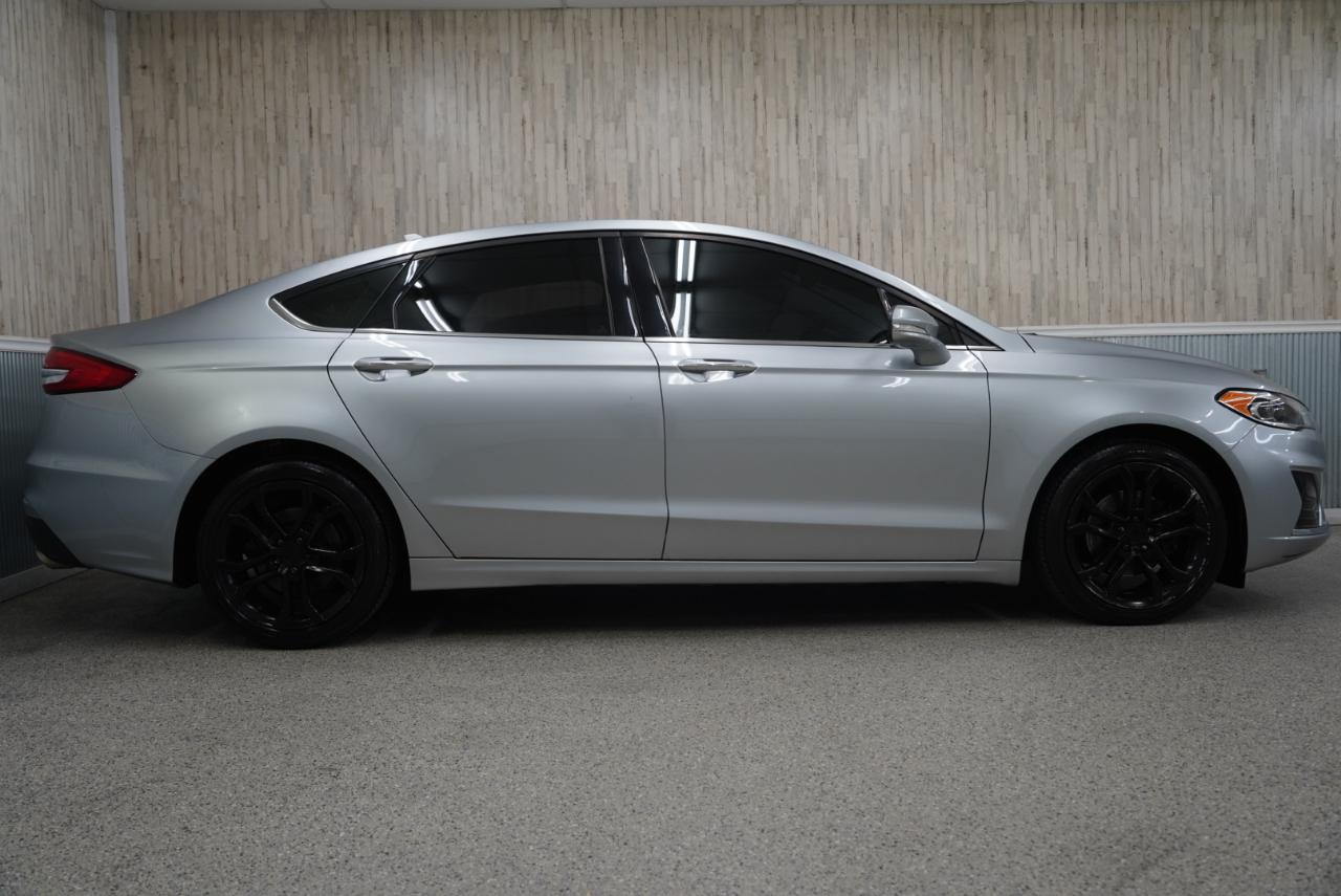Ford Fusion SEL FWD 2020