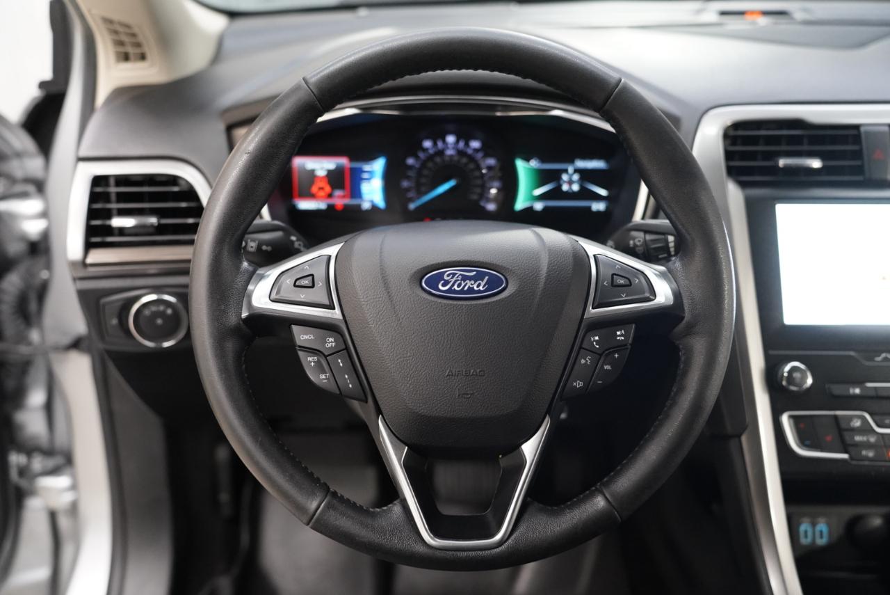 Ford Fusion SEL FWD 2020