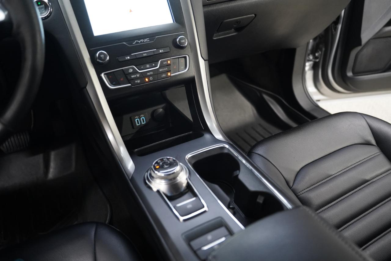 Ford Fusion SEL FWD 2020