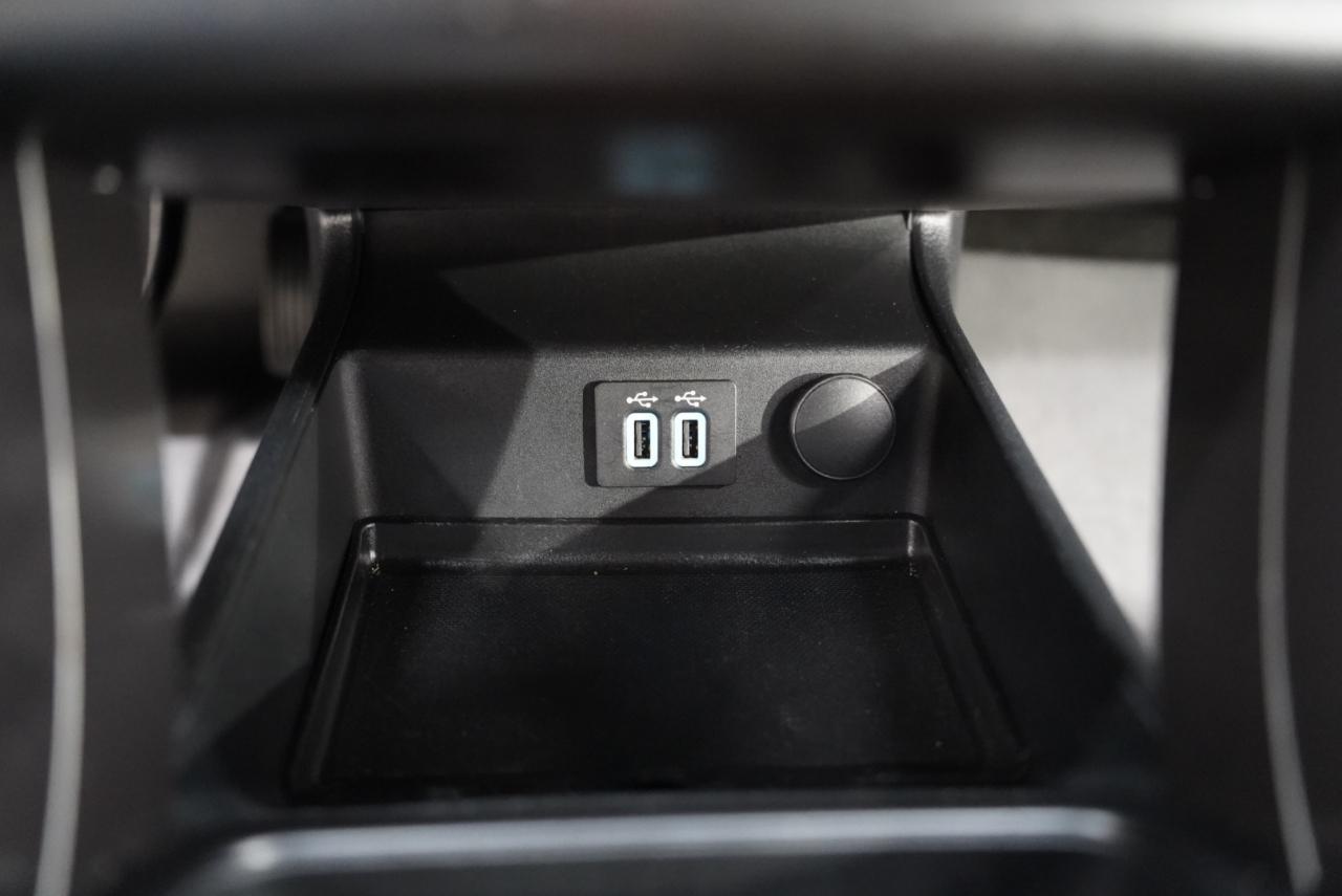 Ford Fusion SEL FWD 2020