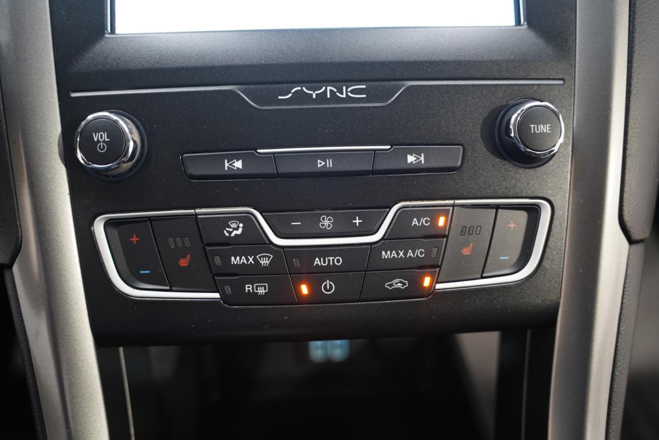 Ford Fusion SEL FWD 2020