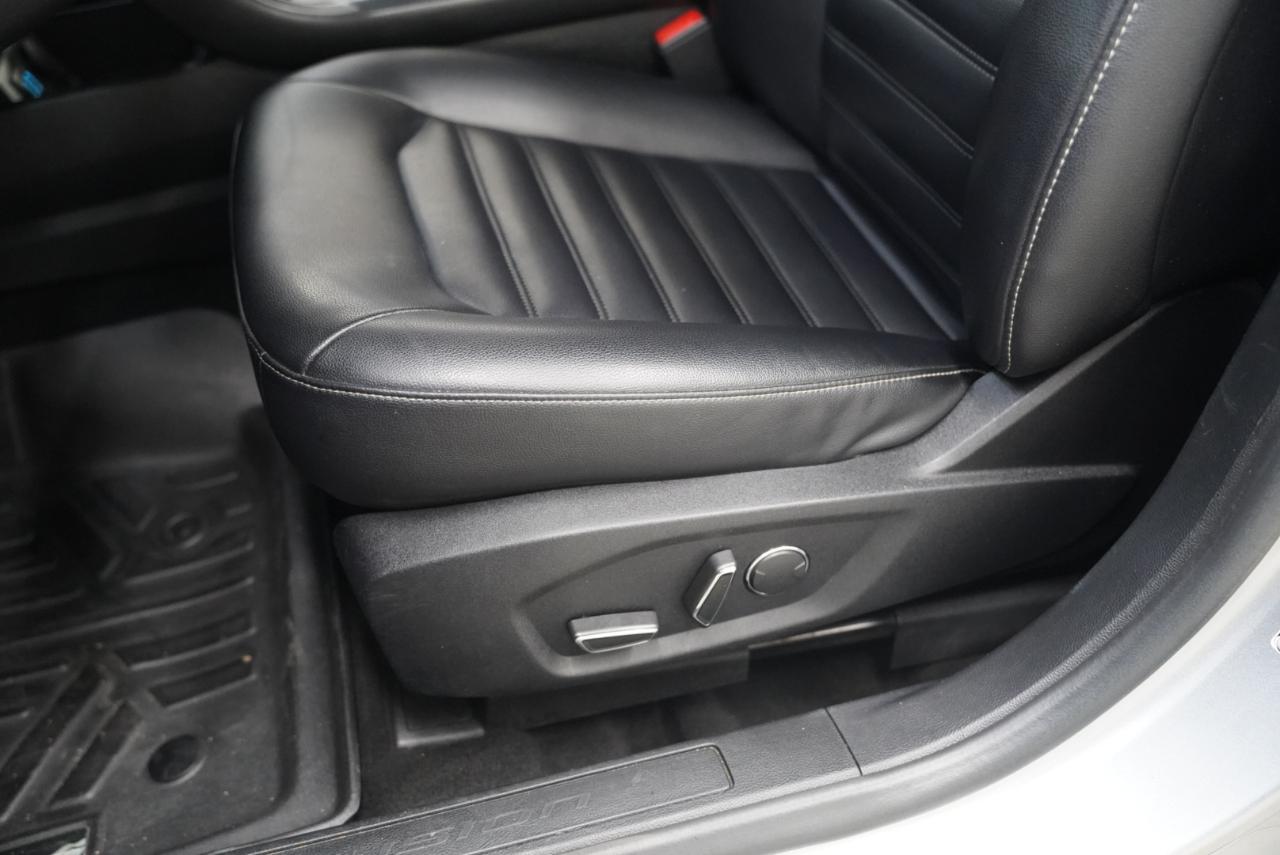 Ford Fusion SEL FWD 2020