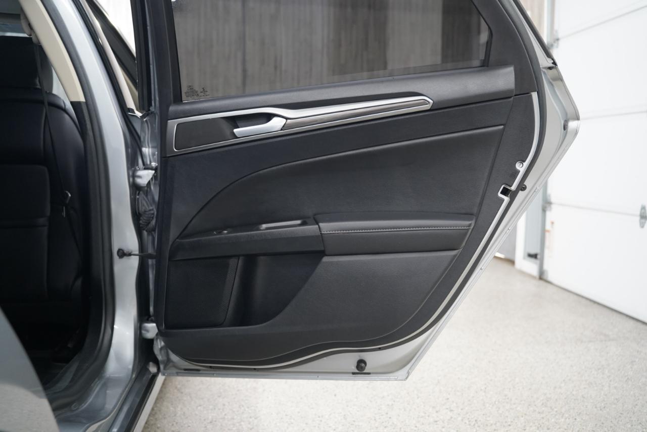 Ford Fusion SEL FWD 2020