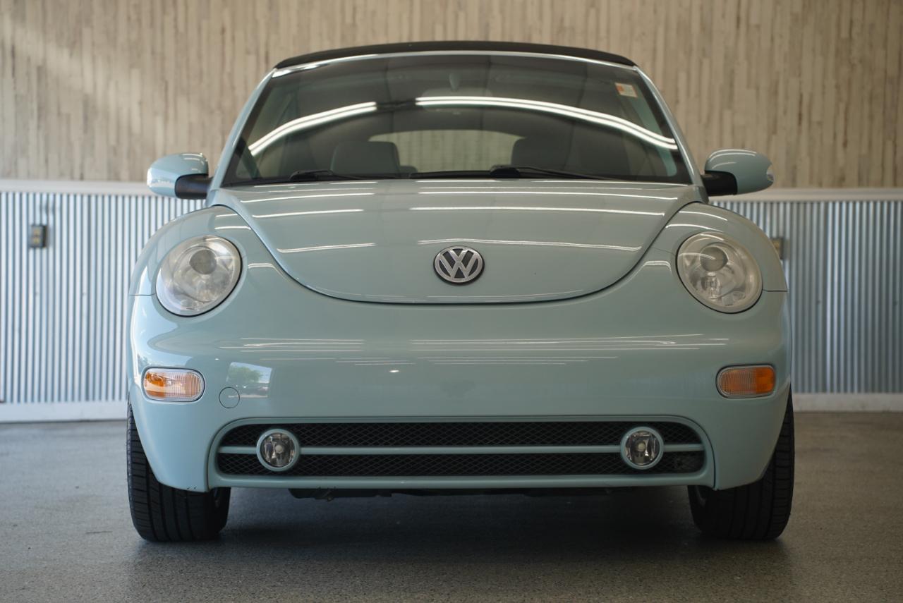 Volkswagen New Beetle Convertible 2dr Convertible GLS Turbo Manual 2004