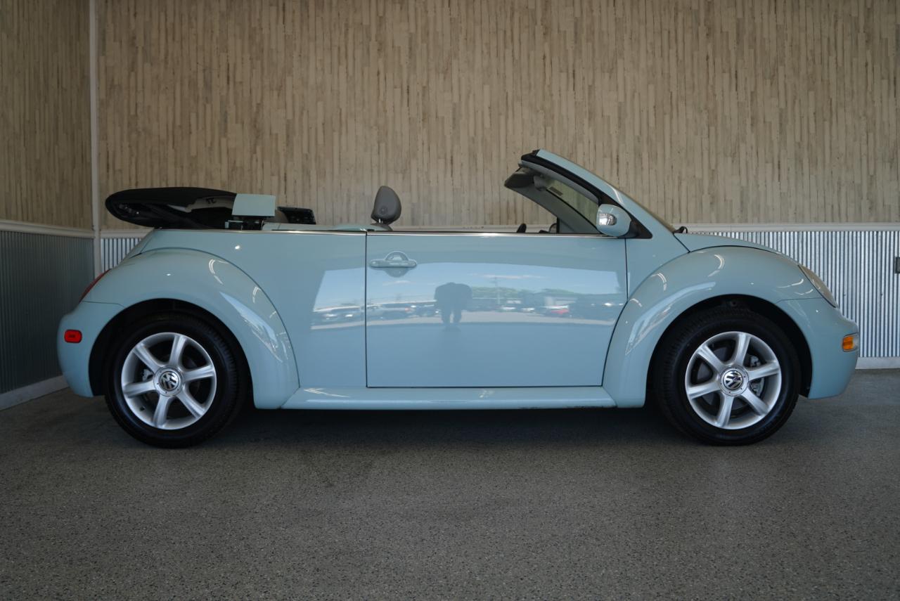 Volkswagen New Beetle Convertible 2dr Convertible GLS Turbo Manual 2004