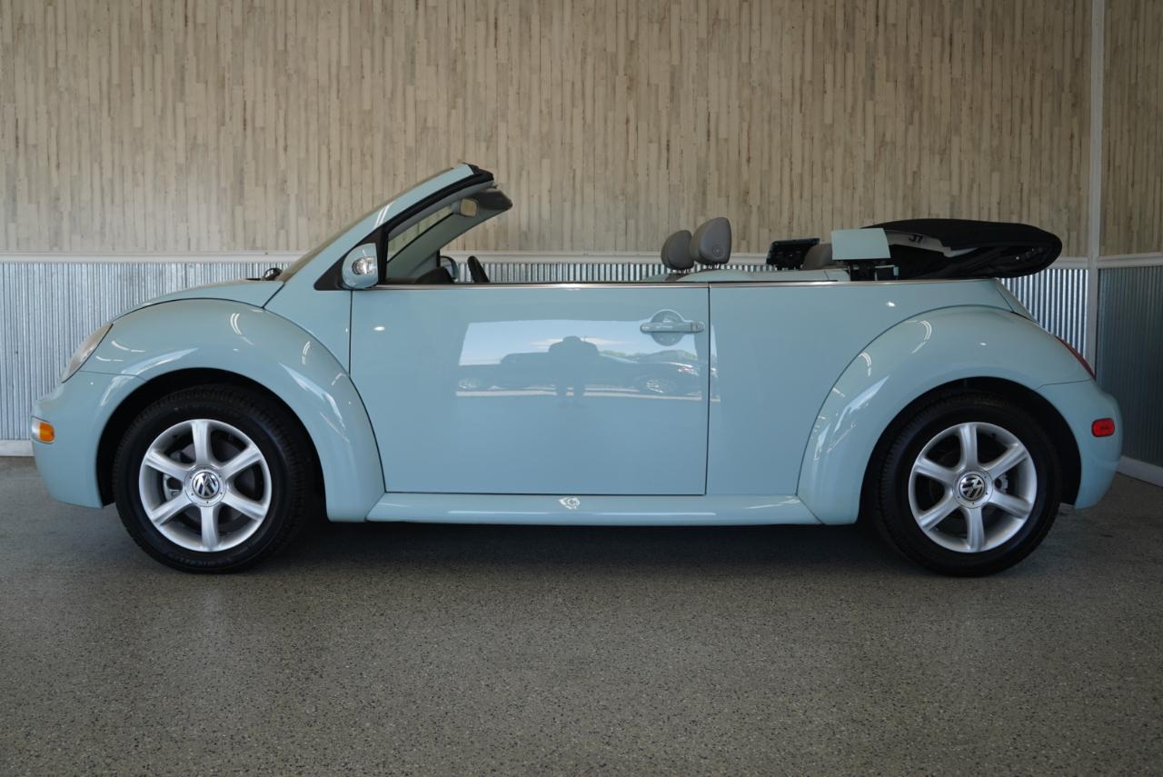 Volkswagen New Beetle Convertible 2dr Convertible GLS Turbo Manual 2004