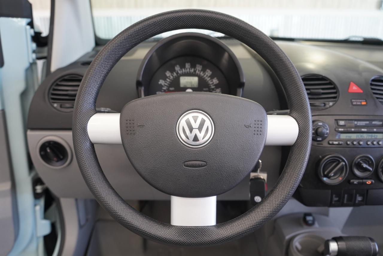 Volkswagen New Beetle Convertible 2dr Convertible GLS Turbo Manual 2004