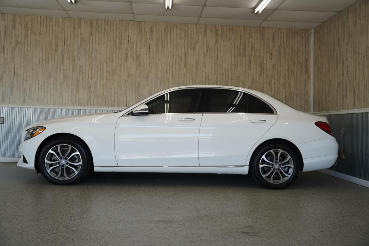 Mercedes-Benz C-Class 4dr Sdn C 300 Luxury 4MATIC 2016