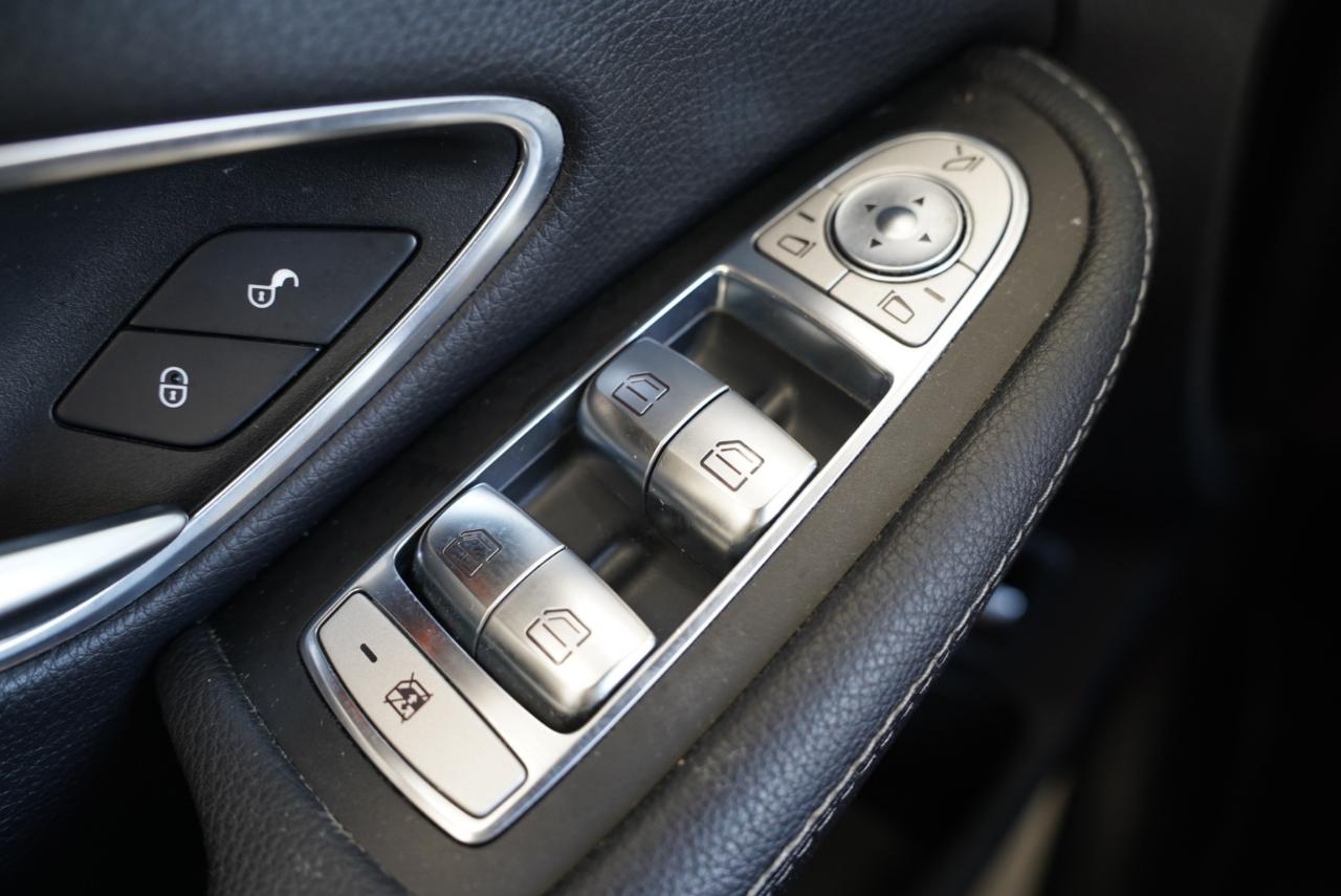 Mercedes-Benz C-Class 4dr Sdn C 300 Luxury 4MATIC 2016