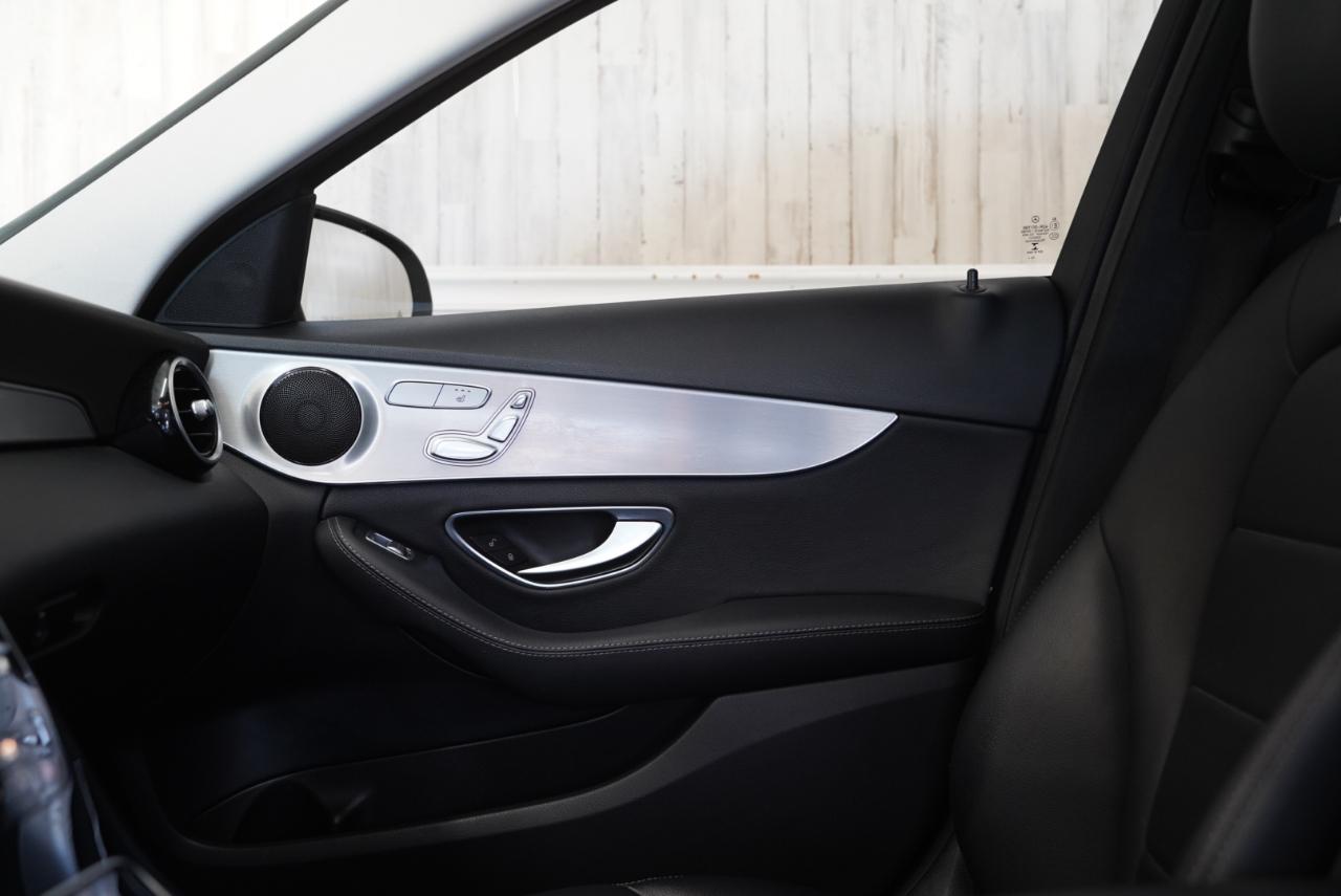 Mercedes-Benz C-Class 4dr Sdn C 300 Luxury 4MATIC 2016