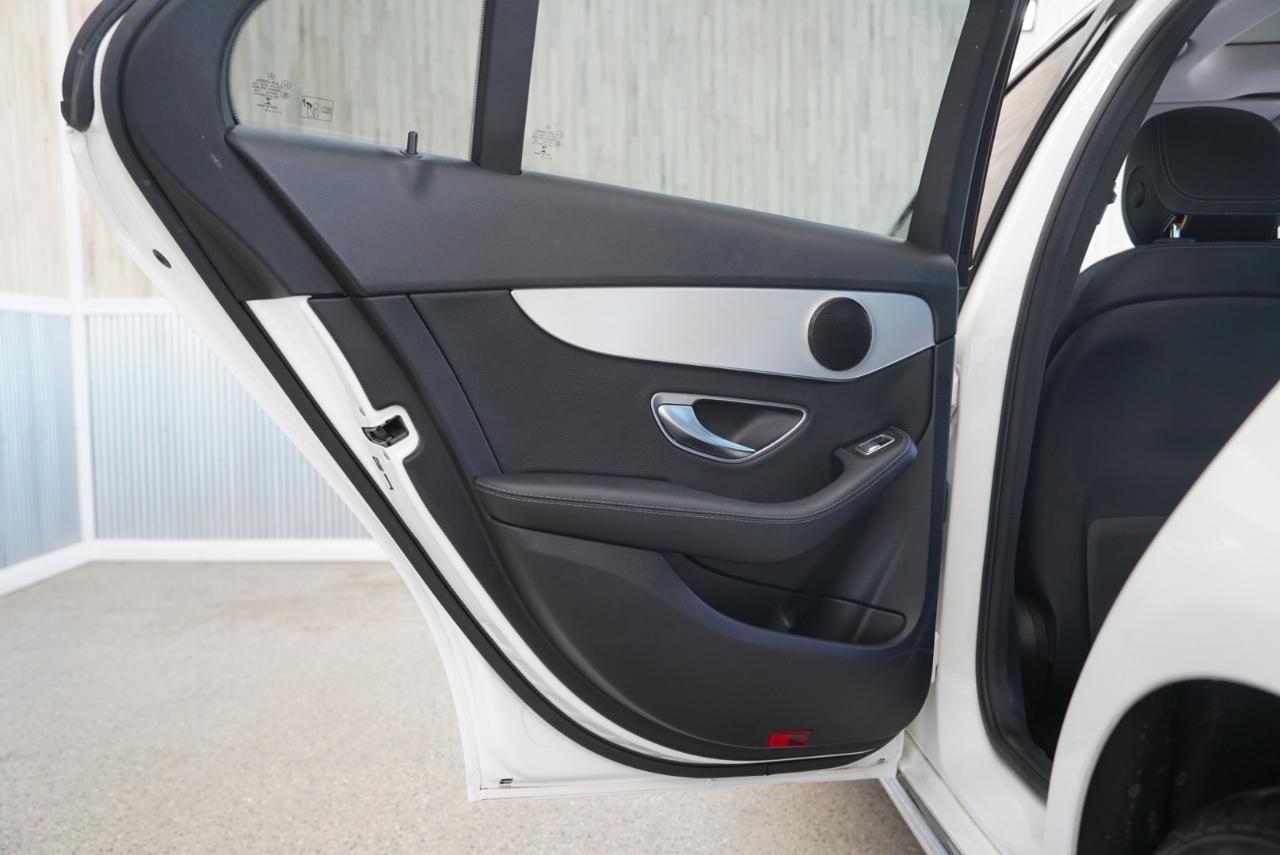 Mercedes-Benz C-Class 4dr Sdn C 300 Luxury 4MATIC 2016