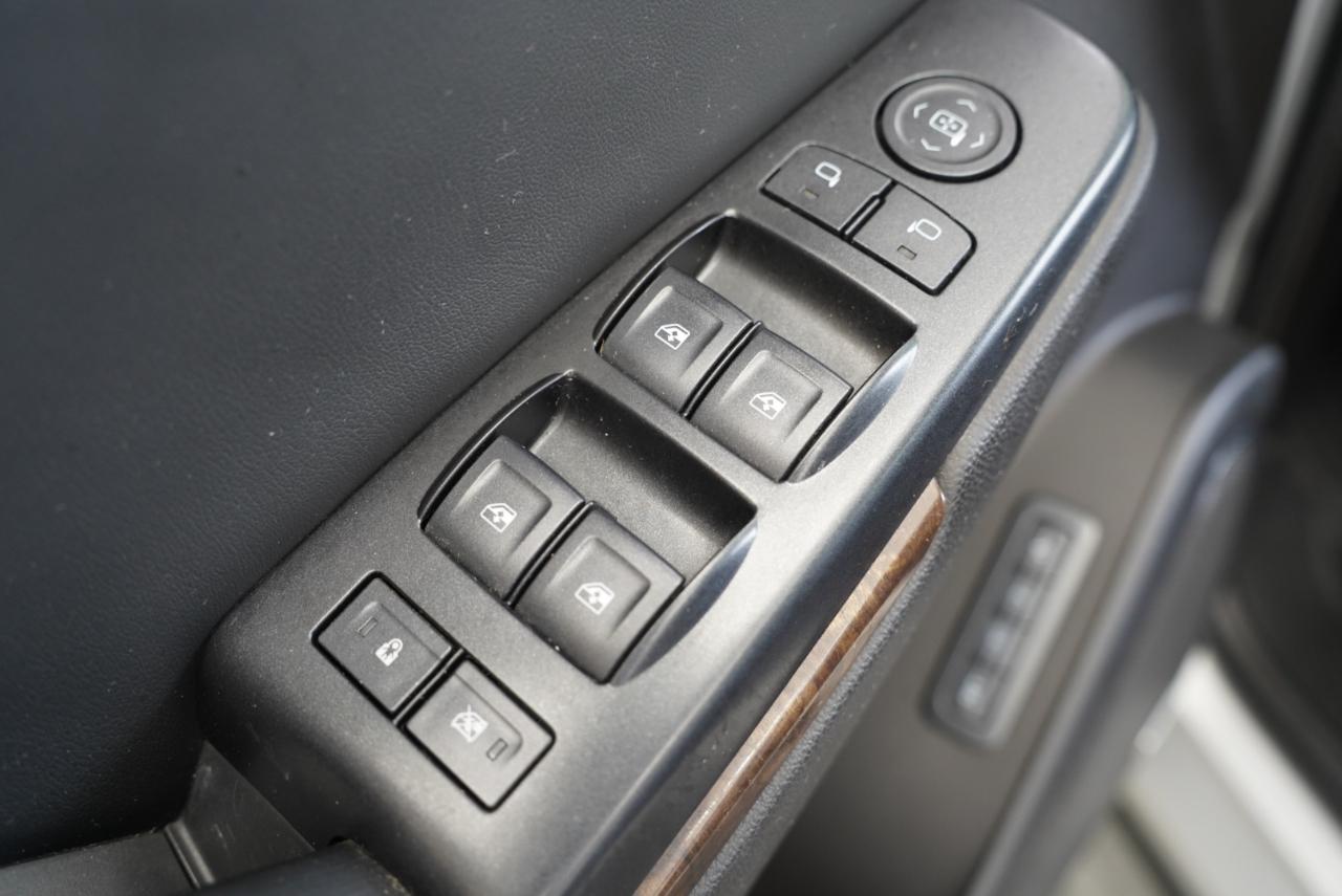 Chevrolet Tahoe 2WD 4dr LT 2015