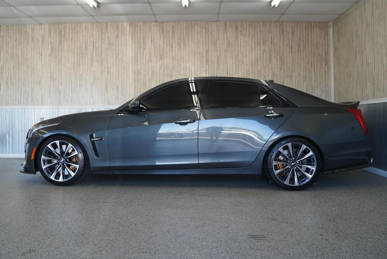 Cadillac CTS-V Sedan 4dr Sdn 2016