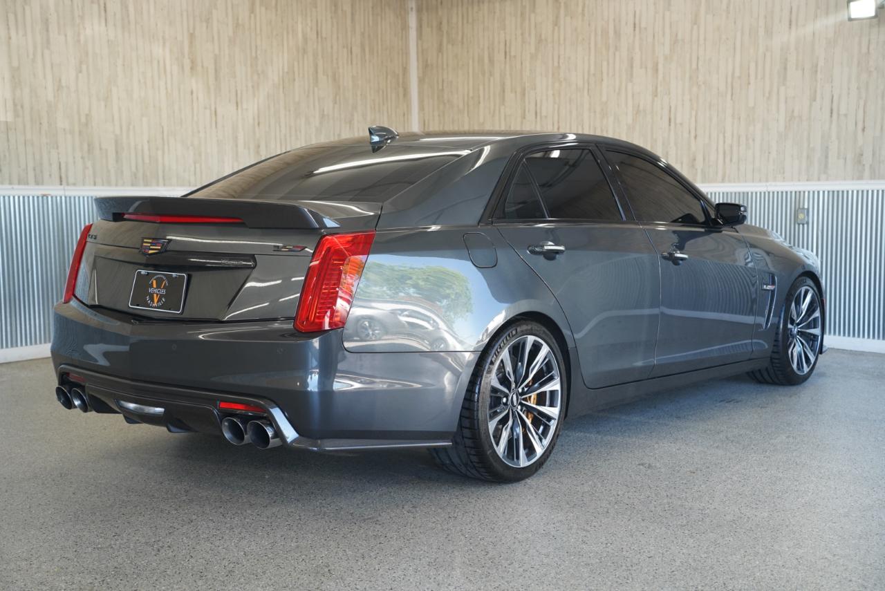 Cadillac CTS-V Sedan 4dr Sdn 2016