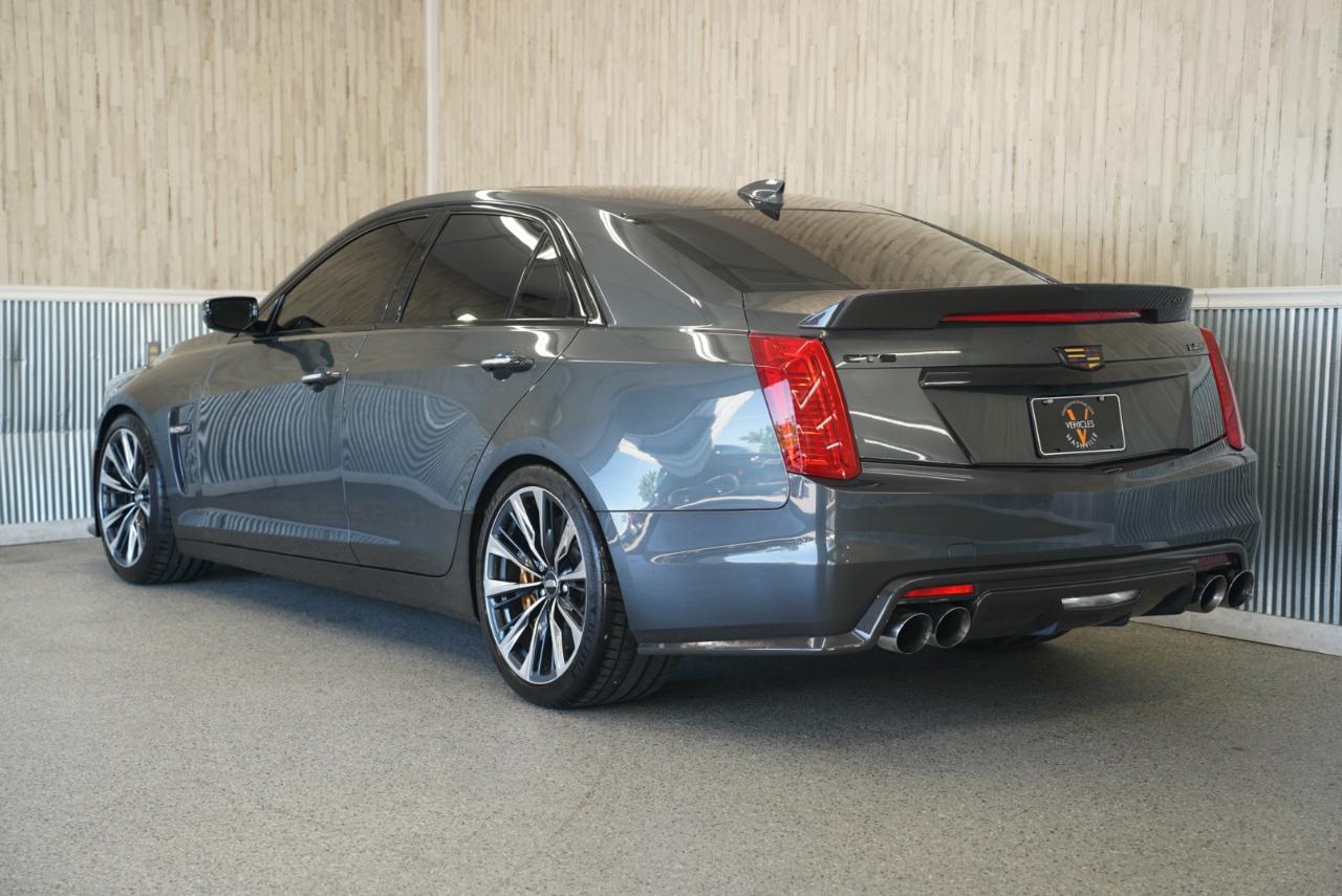 Cadillac CTS-V Sedan 4dr Sdn 2016