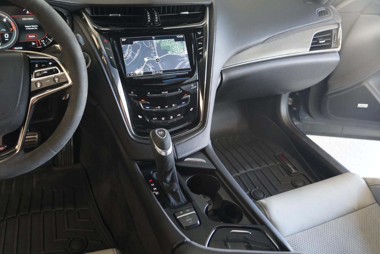 Cadillac CTS-V Sedan 4dr Sdn 2016