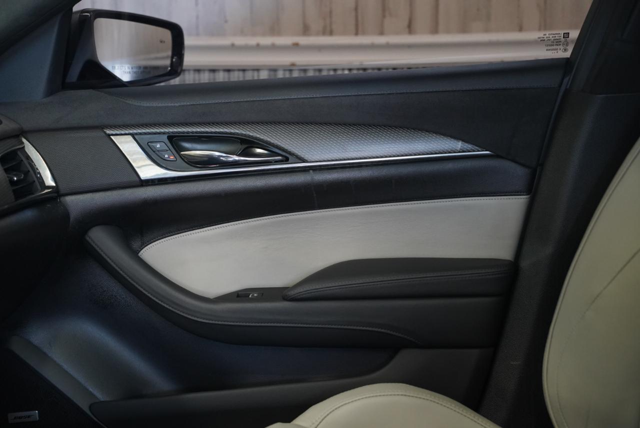 Cadillac CTS-V Sedan 4dr Sdn 2016
