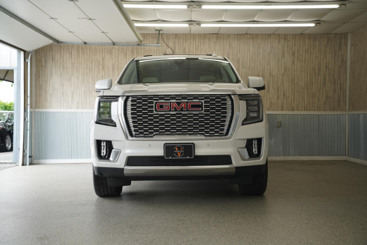 GMC Yukon XL 4WD 4dr Denali 2021