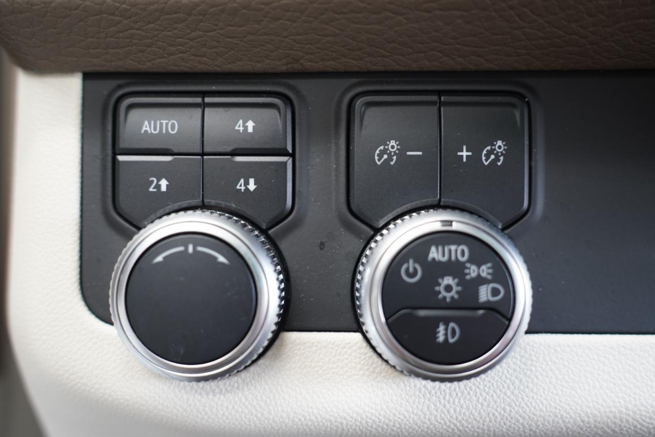 GMC Yukon XL 4WD 4dr Denali 2021