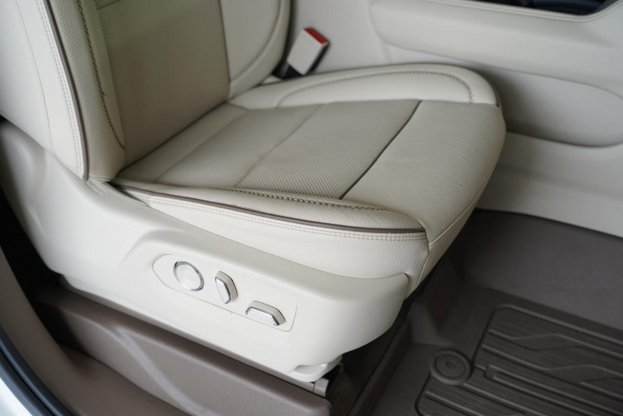 GMC Yukon XL 4WD 4dr Denali 2021