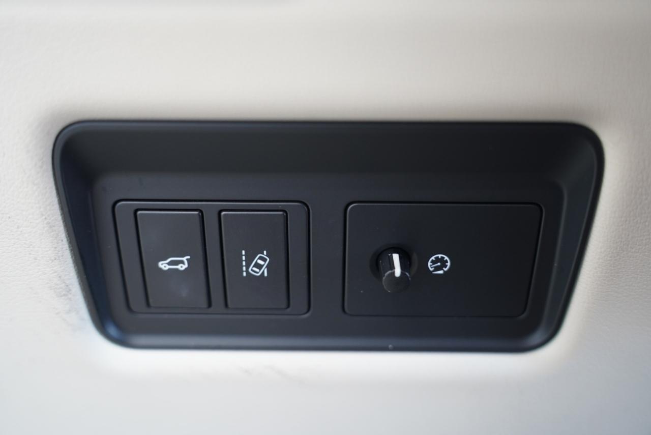 Land Rover Range Rover V8 Supercharged SWB 2017