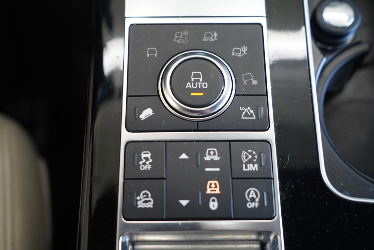 Land Rover Range Rover V8 Supercharged SWB 2017