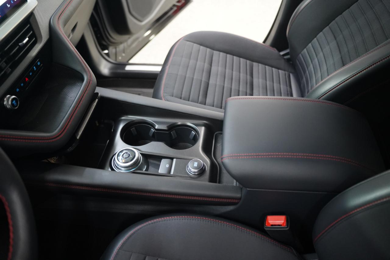 Ford Explorer ST-Line 4WD 2025