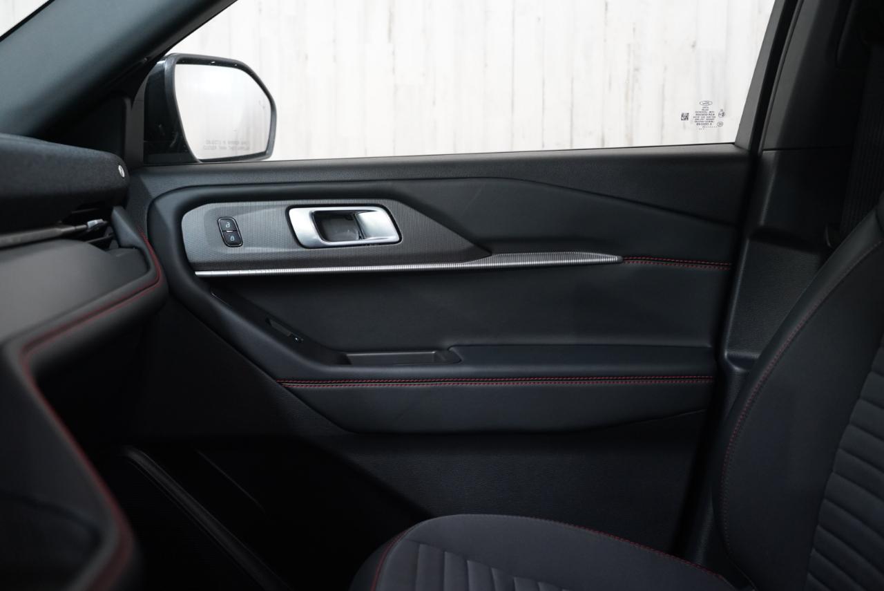 Ford Explorer ST-Line 4WD 2025