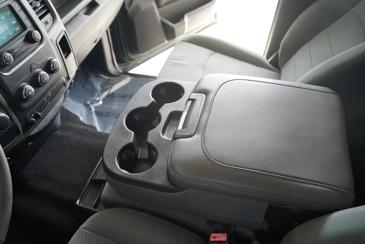 RAM 1500 Express 4x2 Crew Cab 5'7" Box 2018