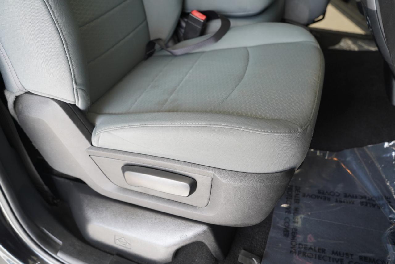 RAM 1500 Express 4x2 Crew Cab 5'7" Box 2018