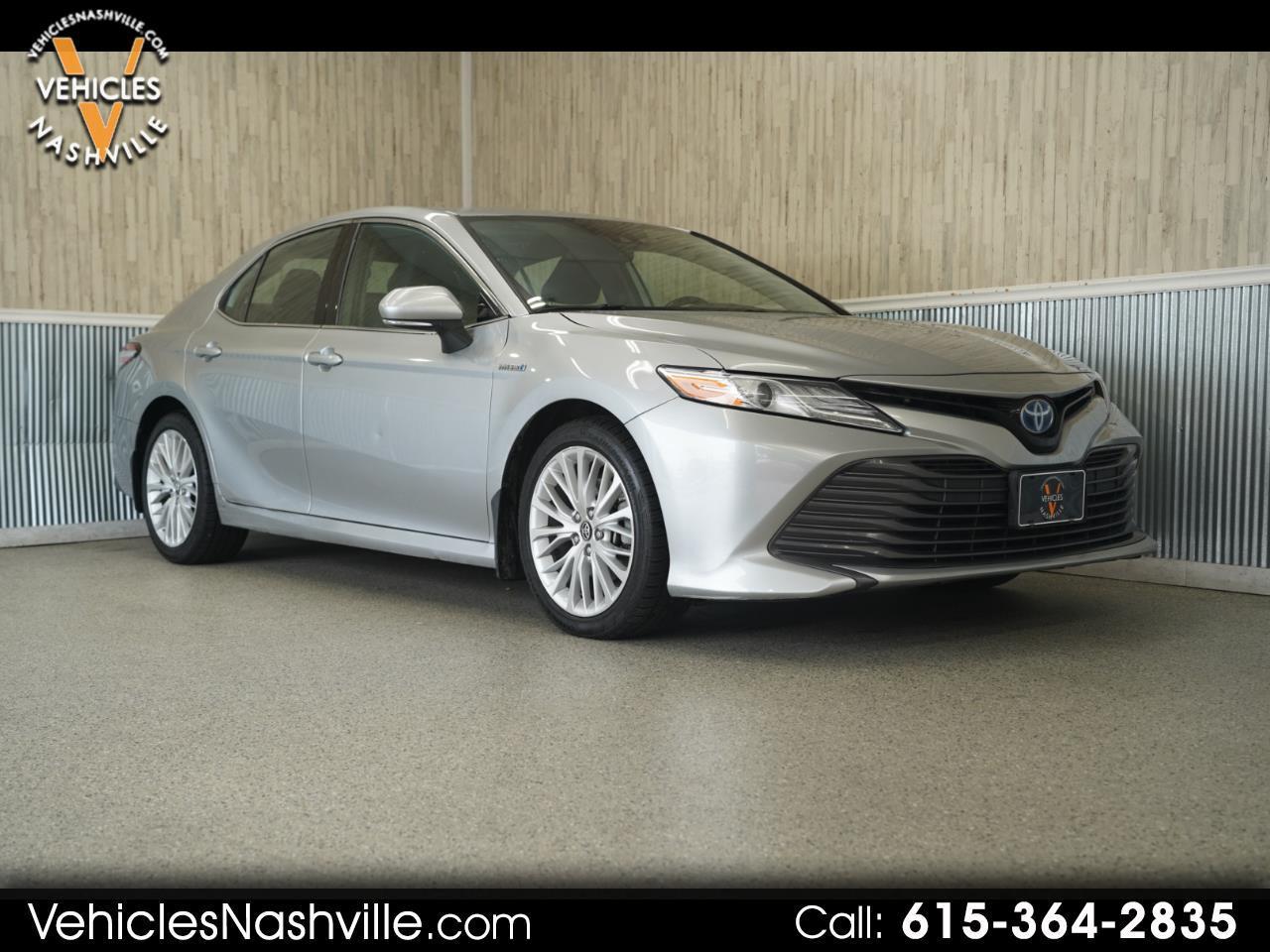 Toyota Camry  2019